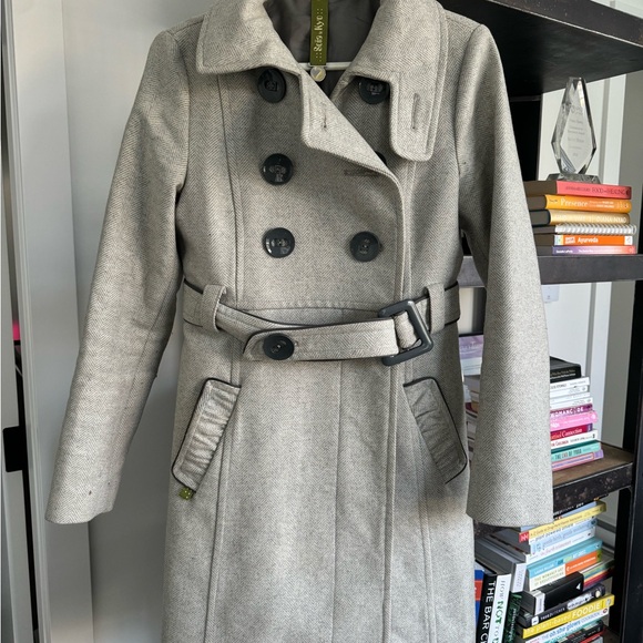 Wool coat women’s - Picture 2 of 3